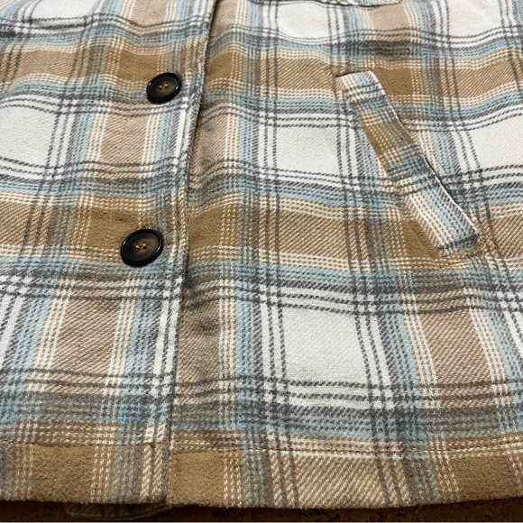 Love Tree Sherpa Lined Flannel Plaid Button Chore Shacket Sz M - Picture 13 of 14